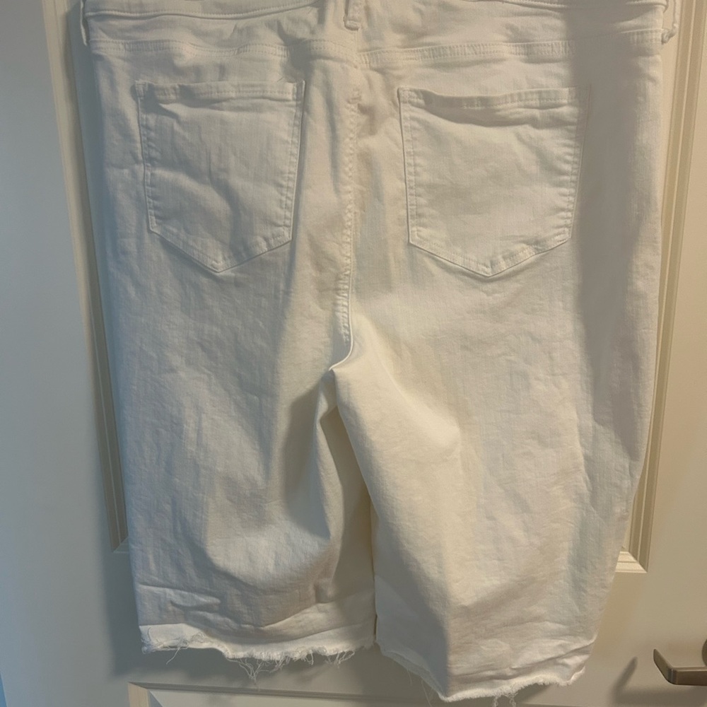 NYDJ shorts